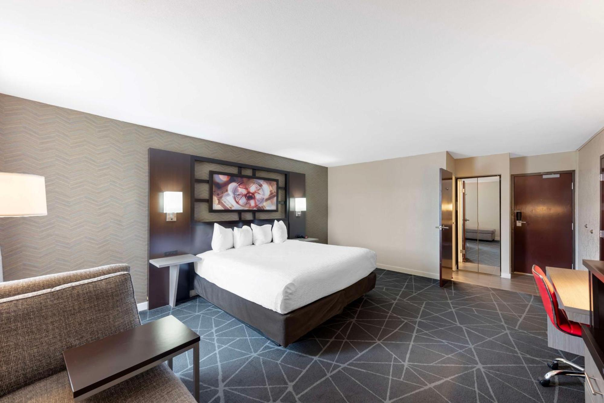 Western 3* Austin
